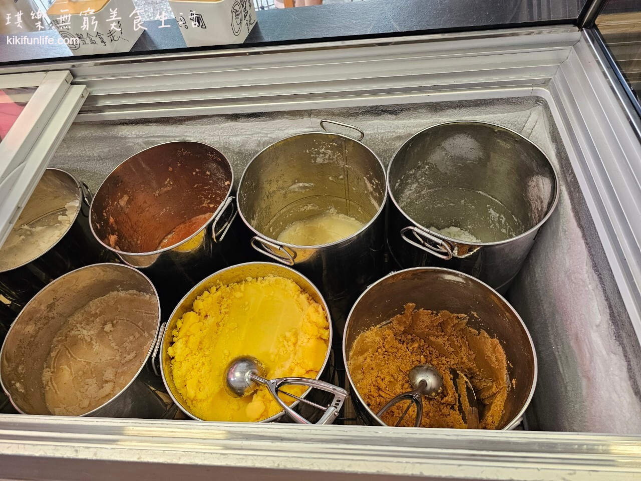 【台中后里】鹿行艸地冰店 超有創意跟特色的油條花生冰 新鮮水果做的水綿冰竟然加鹽更好吃 完勝挫冰刨冰雪花冰綿綿冰 后里一日遊必去景點 夏天吃冰 ...