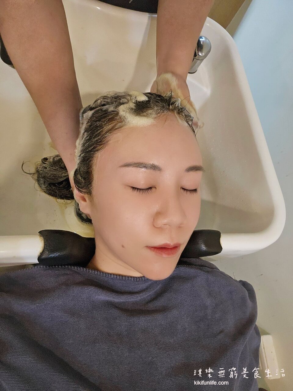 頭皮保養推薦】花葉台中大業館花葉頭皮養護純天然中藥草頭皮spa 台中南屯髮廊推薦植萃護髮遮白髮頭皮護理-