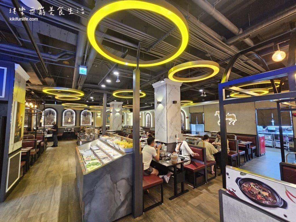 新馬辣經典麻辣鍋Plus台中公益店_台中美食餐廳推薦_和牛吃到飽_海鮮吃到飽_吃到飽火鍋推薦_台中西區公益路美食_台中火鍋_馬辣頂級麻辣鴛鴦鍋2