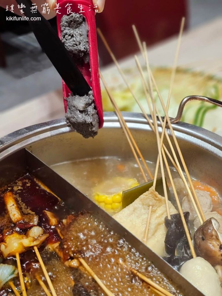 台中西屯餐廳推薦_餉串串_麻辣串串香_台中麻辣鍋鴛鴦鍋_東海美食_中科商圈聚餐_台中火鍋推薦20