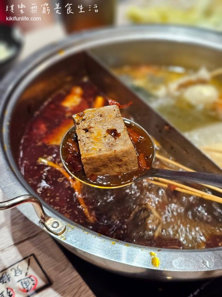 台中西屯餐廳推薦_餉串串_麻辣串串香_台中麻辣鍋鴛鴦鍋_東海美食_中科商圈聚餐_台中火鍋推薦33