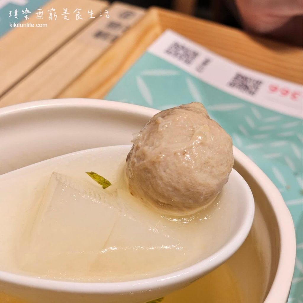 豐原餐廳推薦_墨竹亭-燃麵本家（豐原三民店）_四川料理_廟東夜市附近美食_豐原火車站美食推薦_豐原麵店小吃_蘿蔔鴨丸湯