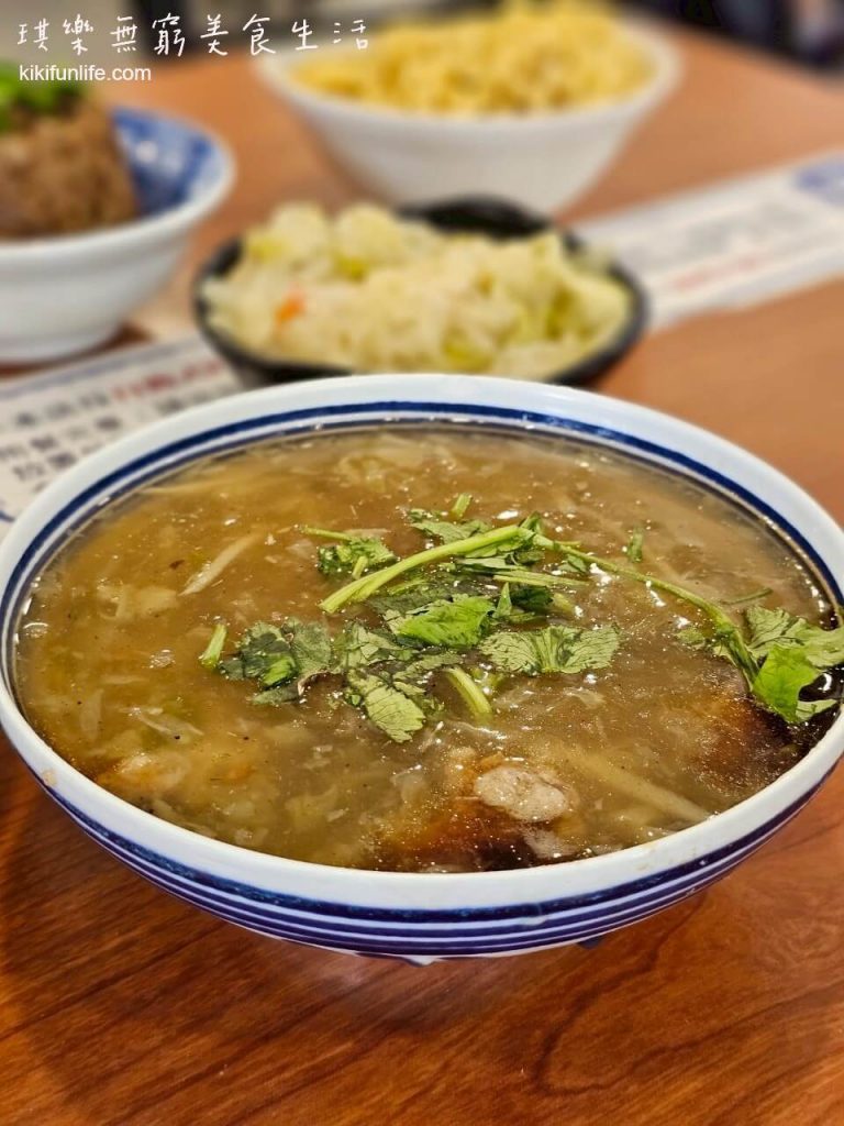 王爺王肉羹_台式早餐_北屯美食_北屯平價美食_北屯銅板美食_水湳美食_中央公園美食_水湳小吃_台中必吃小吃_台中中央公園美食_台中肉羹麵_魚翅肉羹湯