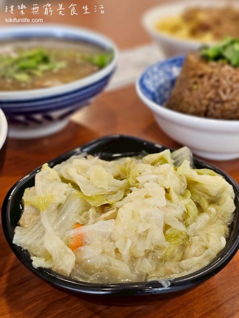 王爺王肉羹_台式早餐_北屯美食_北屯平價美食_北屯銅板美食_水湳美食_中央公園美食_水湳小吃_台中必吃小吃_台中中央公園美食_台中肉羹麵_白菜滷