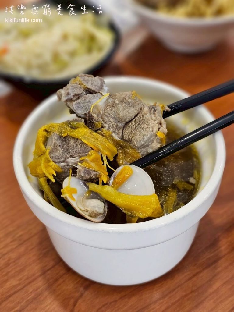 王爺王肉羹_台式早餐_北屯美食_北屯平價美食_北屯銅板美食_水湳美食_中央公園美食_水湳小吃_台中必吃小吃_台中中央公園美食_台中肉羹麵_金針排骨湯