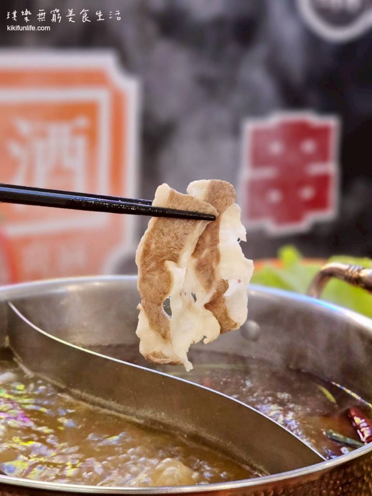 大吉籤PLUS+_麻辣串串鍋_潭子旗艦店_台中火鍋推薦_道地四川料理_潭子宵夜_台中餐廳_洲際棒球場附近美食_美國雪花牛2