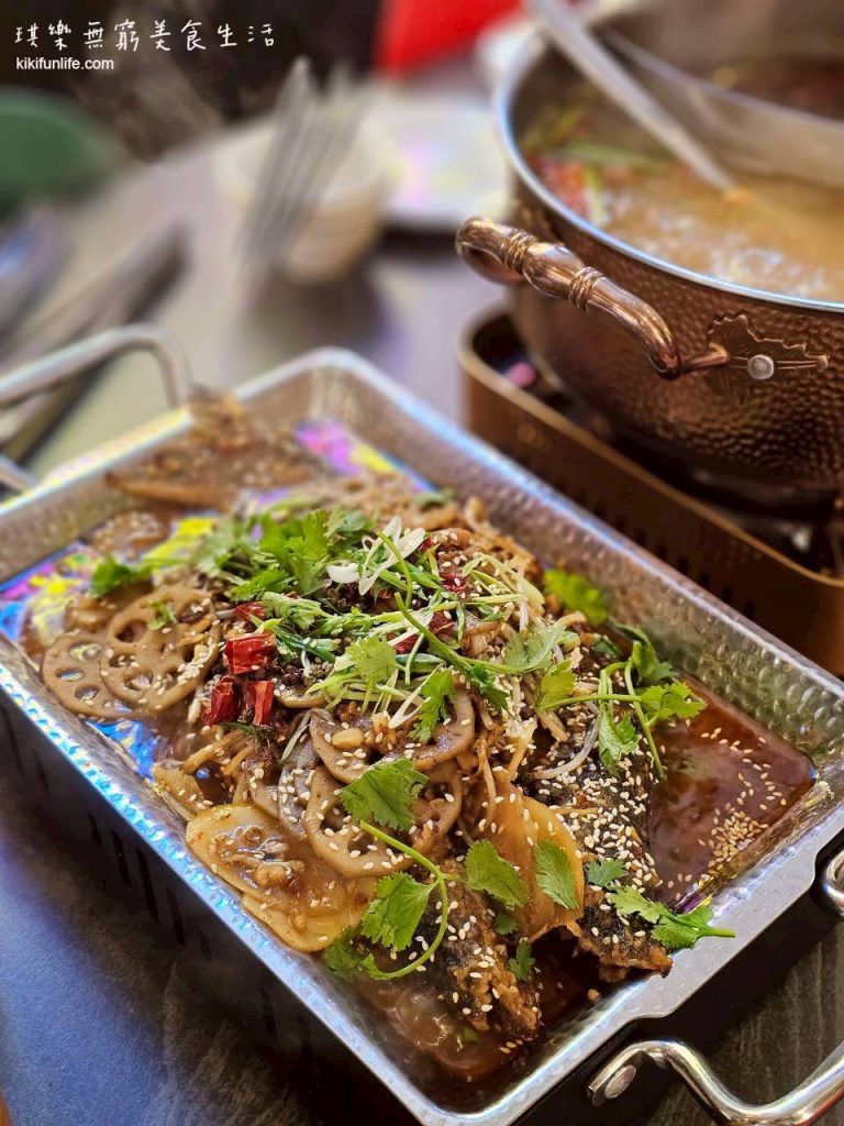 大吉籤PLUS+_麻辣串串鍋_潭子旗艦店_台中火鍋推薦_道地四川料理_潭子宵夜_台中餐廳_洲際棒球場附近美食_魚躍龍門川香烤魚