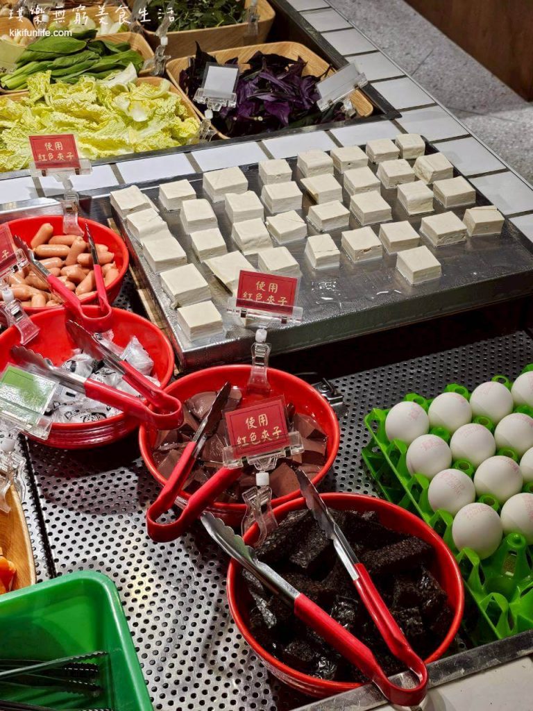 台中西區餐廳推薦_蔬盈市場火鍋台中金典門市_金典酒店3樓_吃到飽火鍋_素食友善_金典綠園道附近美食_豆腐雞蛋免費無限供應