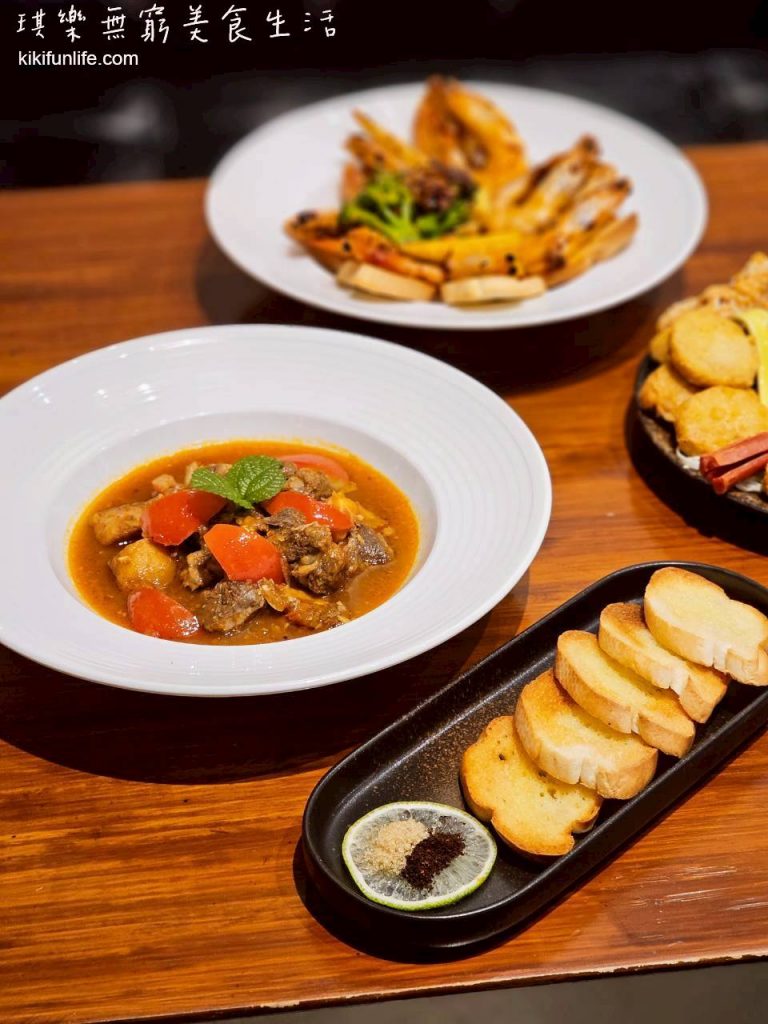 中央公園附近美食_壹陸樹洞慢活藝術餐廳_台中餐酒館推薦_西屯美食_台中晚餐_台中調酒_逢甲酒吧推薦_逢甲餐酒館_墨韻紅燒曲_墨西哥風味燉牛肉