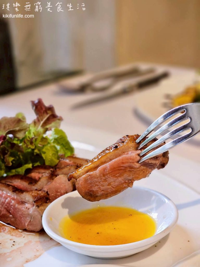 菲菲花園義式餐廳_台中西屯美食_台中約會餐廳_台中義大利餐廳_台中義式料理_台中高級義式餐廳_台中排餐_牡丹套餐_宜蘭櫻桃鴨胸佐熱帶水果醬古巴風味