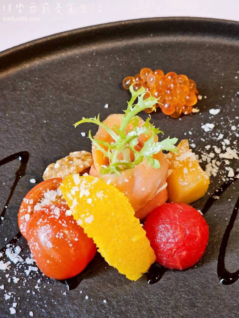 菲菲花園義式餐廳_台中西屯美食_台中約會餐廳_大墩路餐廳_台中義大利餐廳_台中義式料理_台中高級義式餐廳_台中紅酒友善餐廳_牡丹套餐_冷前菜_鮭魚花