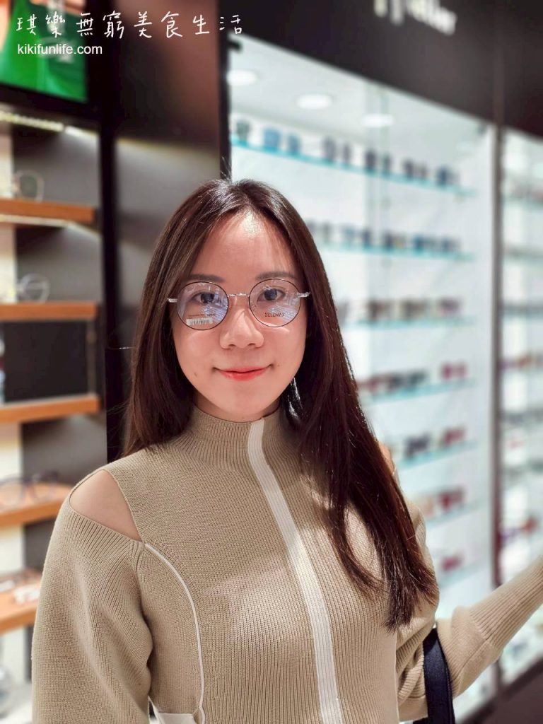 台中配眼鏡推薦_SOLOMAX快時尚眼鏡_試戴_誠品台中480店_店內環境_誠品480_快速配鏡_台中西屯眼鏡行推薦_抗藍光眼鏡_平價眼鏡品牌_眼鏡快速取件