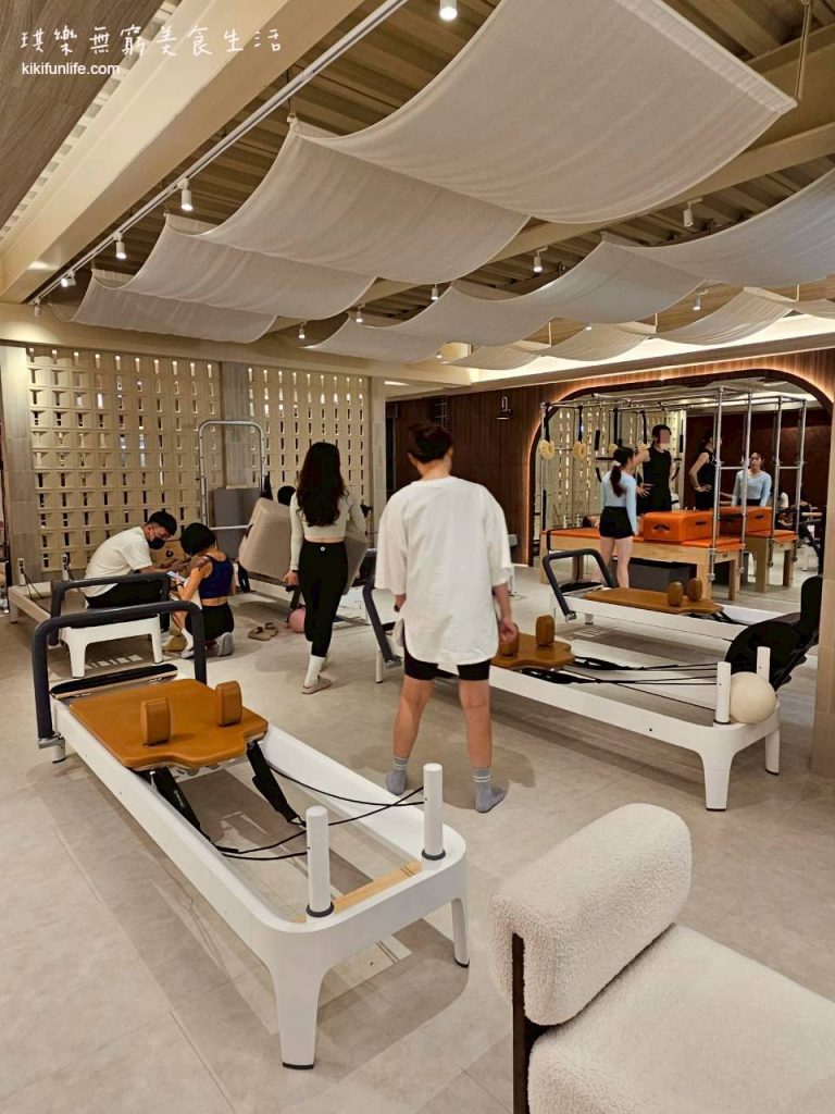B.P.Y 220器械皮拉提斯_台中西屯店_pilates_台中皮拉提斯推薦_連鎖皮拉提斯教室_皮拉提斯比較評比_一對一教練課_台中皮拉提斯教練