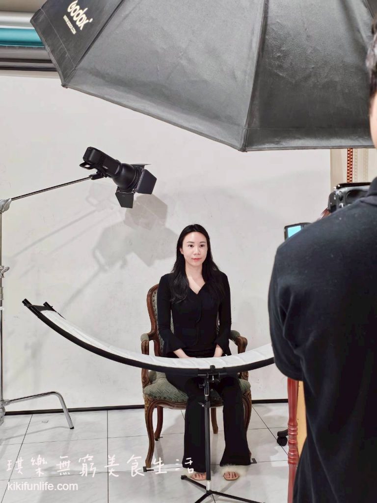 韓菓工作室_韓式證件照推薦_台中證件照_美顏證件照_大頭照_台中攝影工作室_證件照快拍_護照_台胞證_快速取件_韓國攝影師