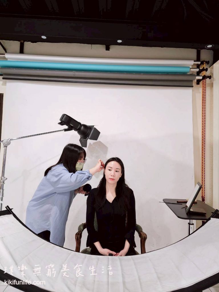 韓菓工作室_韓式證件照推薦_台中證件照_美顏證件照_大頭照_台中攝影工作室_證件照快拍_護照_台胞證_快速取件_攝影助理