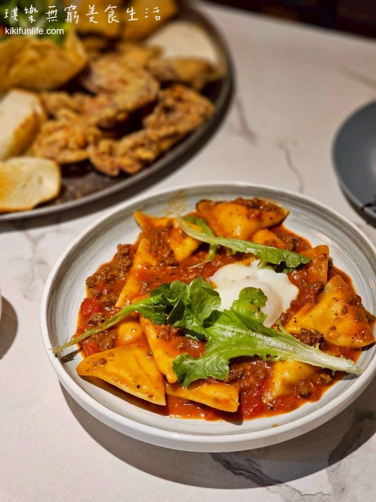 Proi Kitchen_鄉村肉醬義大利起司餃_逢甲美食推薦