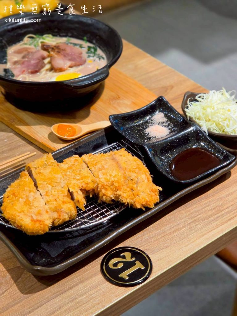 台中拉麵推薦_信川屋_博多豚骨拉麵店_黃金豚勝_草悟道平價美食_炸豬排