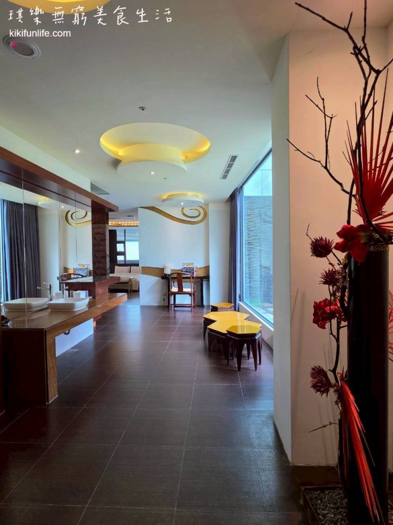 台中汽車旅館推薦_歐遊國際連鎖精品旅館_台中館_台中motel休息_R208號房_華清殿
