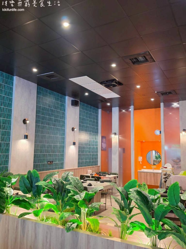 牛境_溫體牛涮涮鍋_店內用餐環境_台中牛肉火鍋推薦
