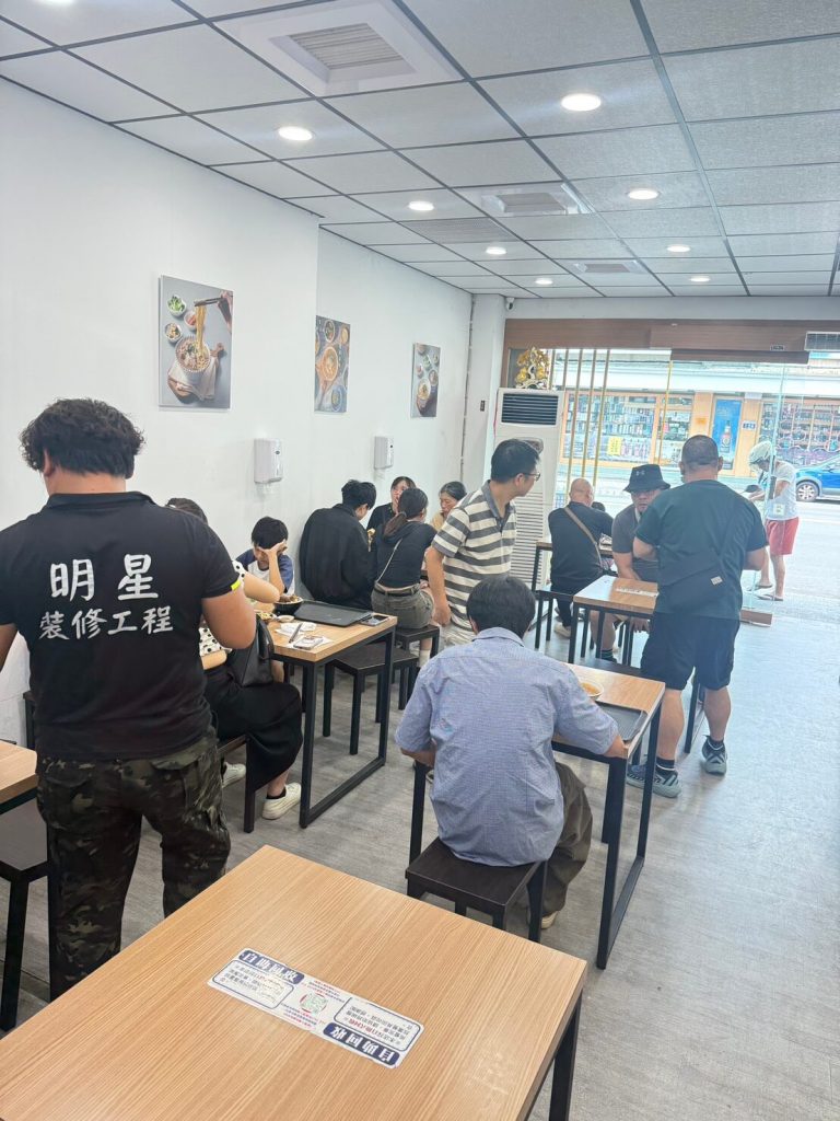 台中太平中山路美食_王爺王肉羹_太平店＿用餐空間