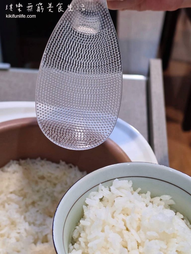 約翰家庭百貨_KM日系質感居家生活小物_TPX樹脂不沾飯勺