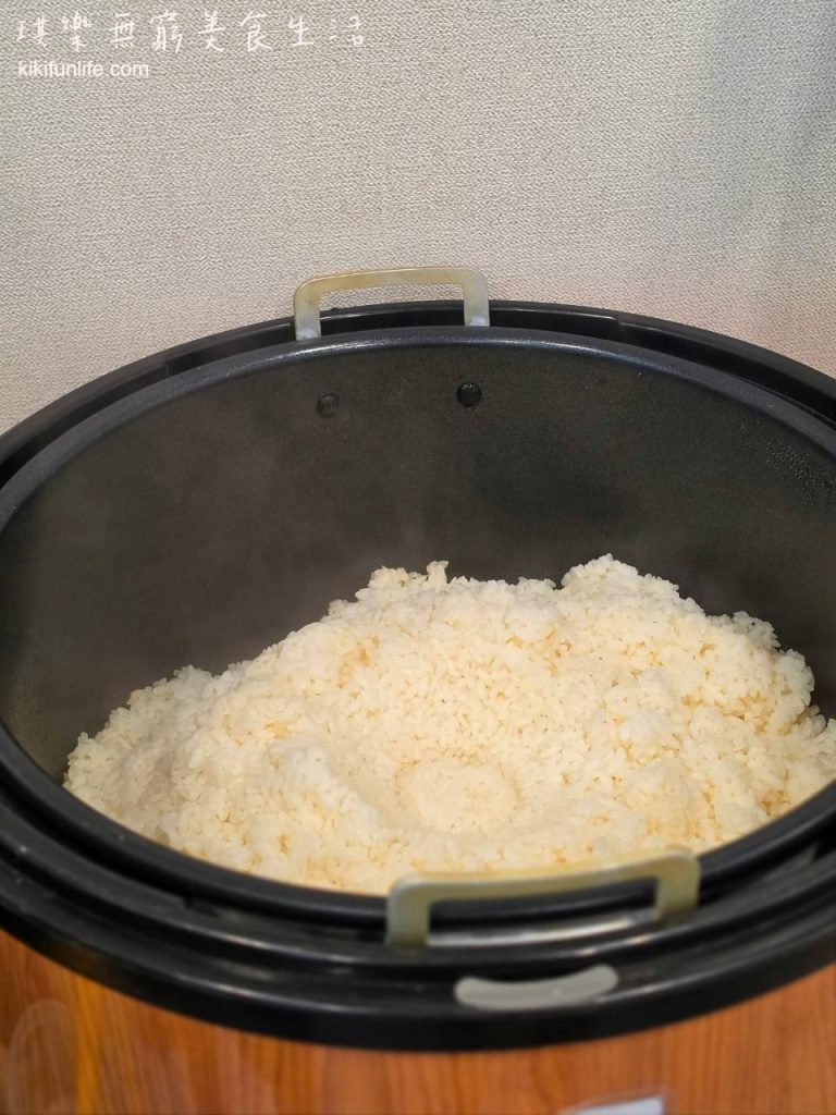 三木鐵板燒_台中平價鐵板燒推薦_自助吧白飯_電鍋內香Q白米飯