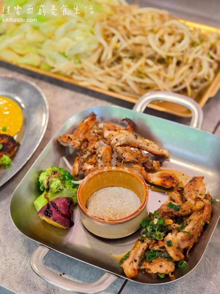 三木鐵板燒_台中北屯餐廳推薦_雞松阪二吃_原味椒鹽與特調BBQ雙拼