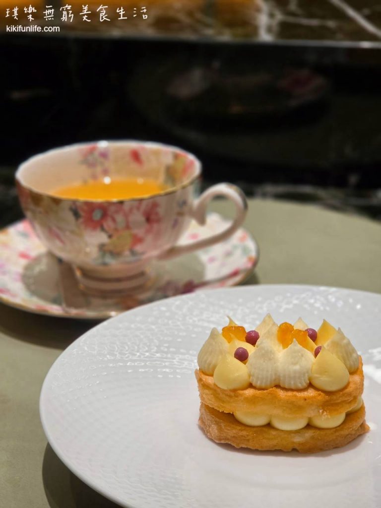 夏登法式鐵板燒_台中無菜單料理_台中約會餐廳_橙柑卡士達達克瓦茲與鮮採花草茶_柑橘卡士達甜點搭配花草茶